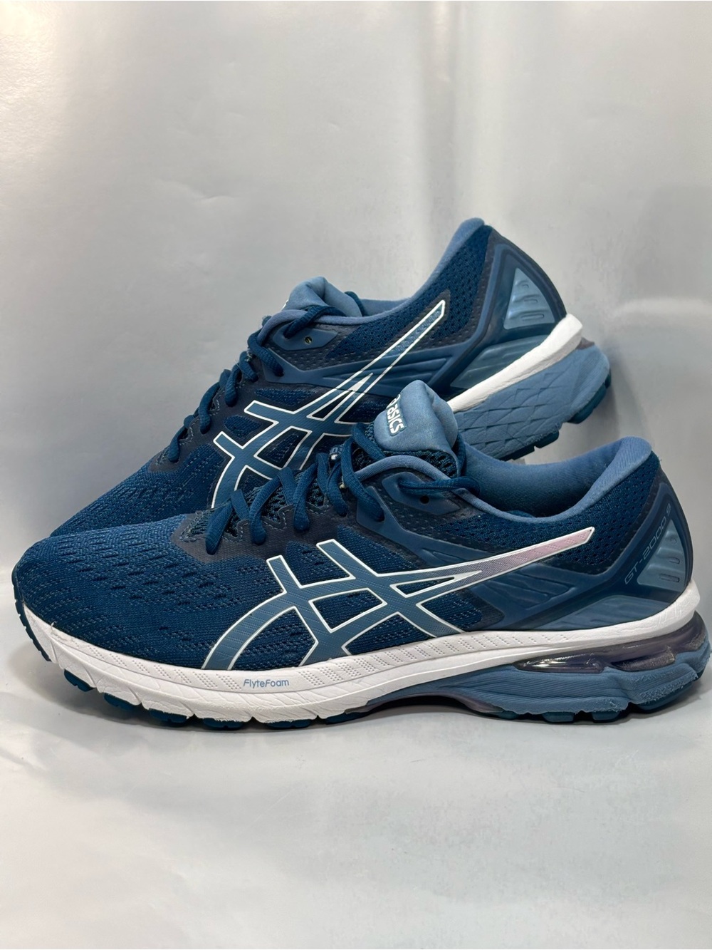 Asics GT-2000 9 Women's US Size 9.5 Grand Shark Blue Mesh Running Shoe 1012A859